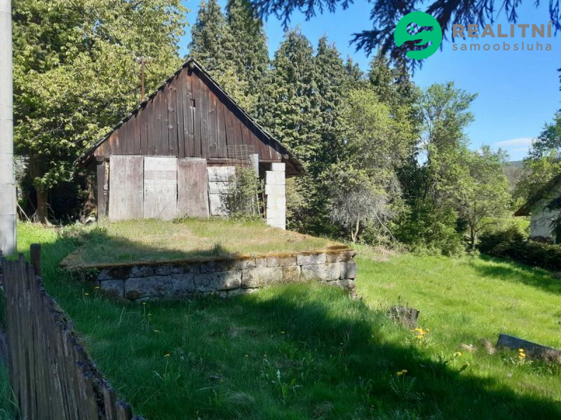 Stavební pozemek 1.032m2, Ktová, Rovensko pod Troskami - titulní obrázek