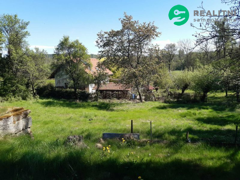 Stavební pozemek 1.032m2, Ktová, Rovensko pod Troskami - obrázek č.2
