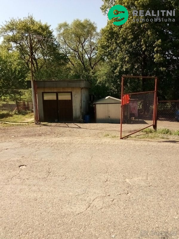 Pozemek s velkou garáží 42m2, 10 km od Zlína Zádveřice - obrázek č.3