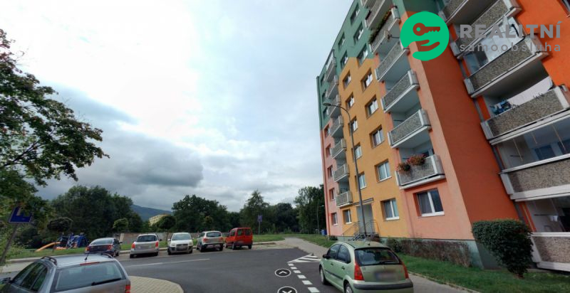 Byt 2+1 s balkonem, Klášterec, Topolova ulice - titulní obrázek