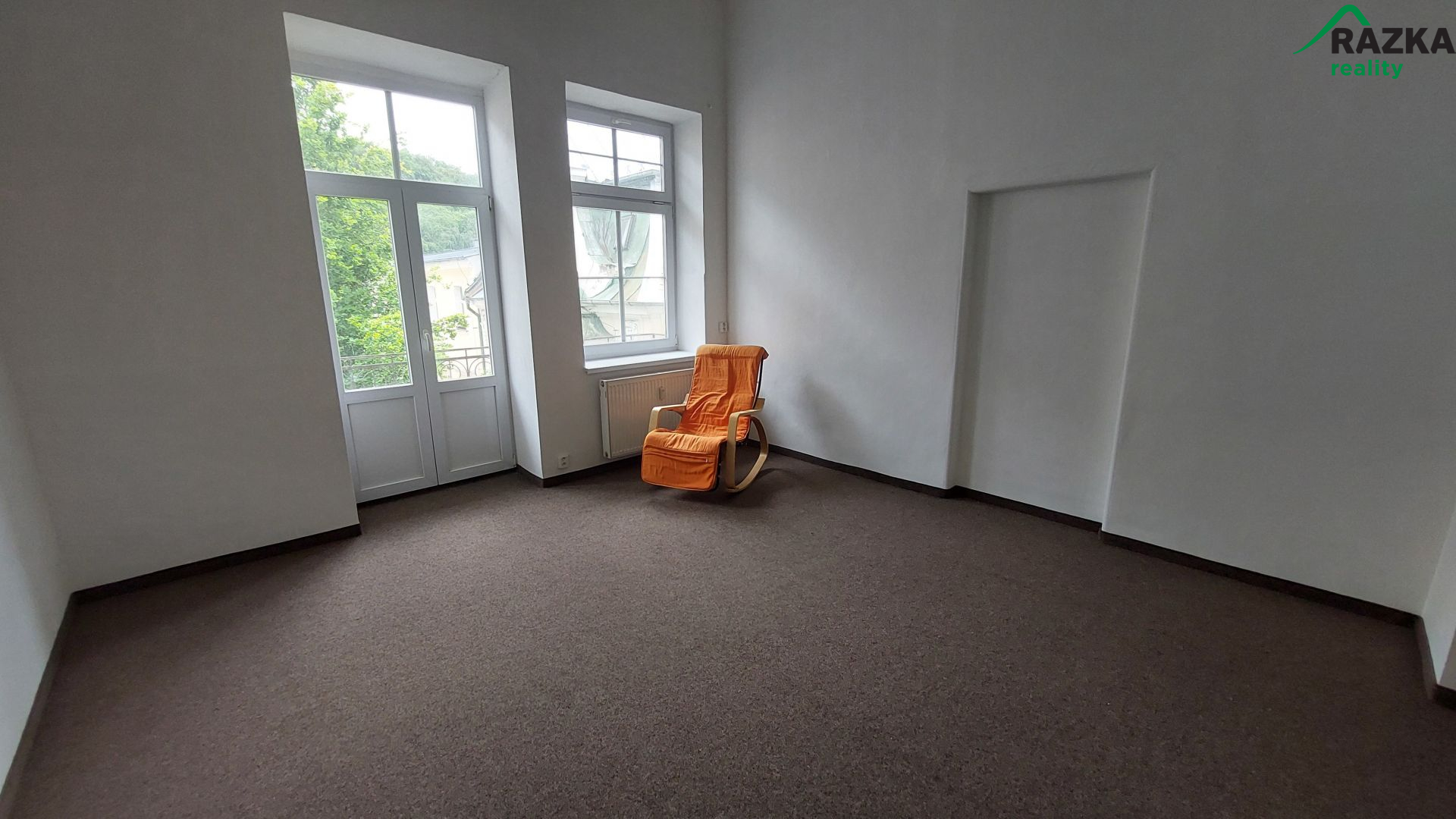 Pronájem kancelářských prostor - Mariánské Lázně - obrázek č.11