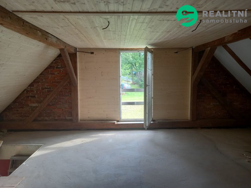 Dvoupatrový domek 55m2 s pozemkem 267m2 Skorošice - obrázek č.11