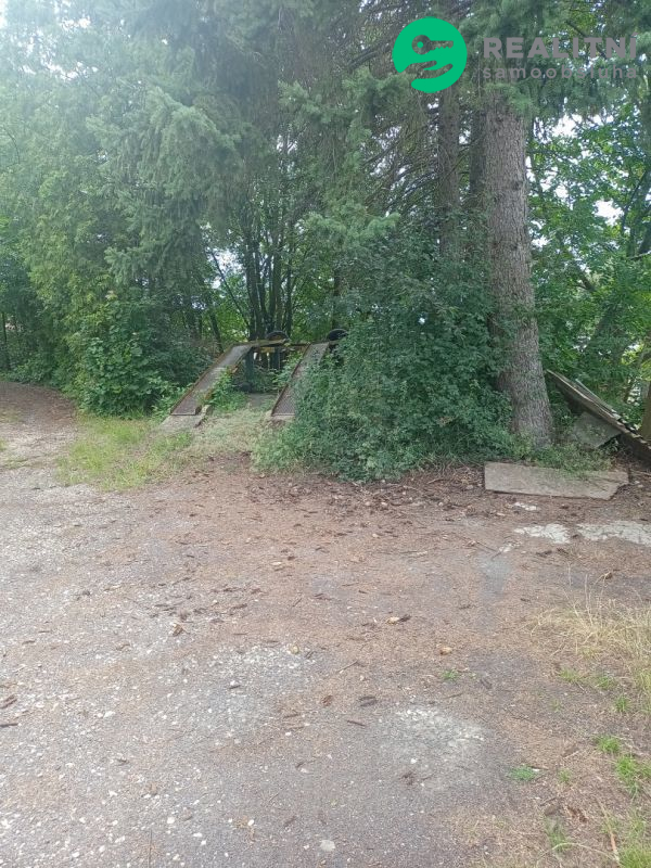 Garáž, OV Bratislavská, Teplice - obrázek č.4