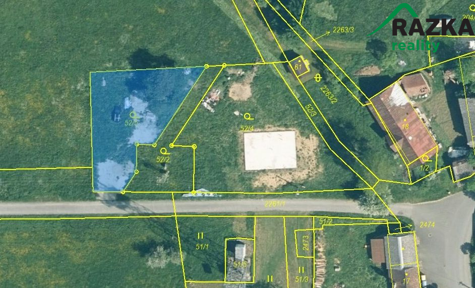 Prodej stavebního pozemku 663 m2 Svahy, Planá - titulní obrázek