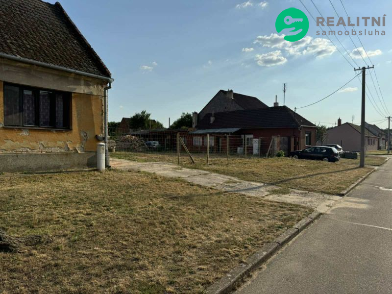 Stavební pozemek se zahradou Vracov - obrázek č.5