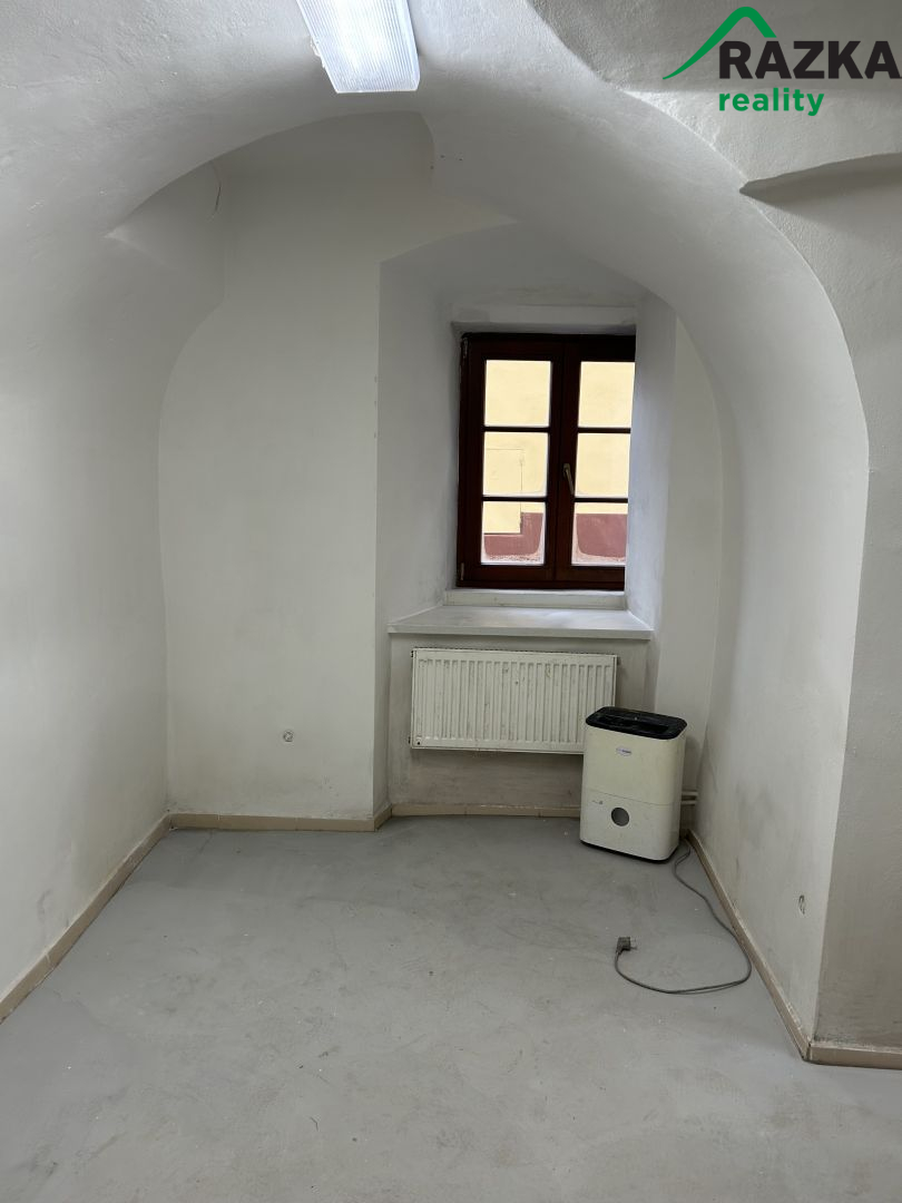 Pronájem komerčního prostoru v Plané - nám. Svobody - obrázek č.14