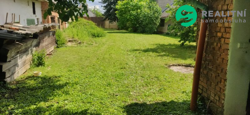 Nabízím prodej statku k rekonstrukci v Lazcích u Troubelic - obrázek č.8