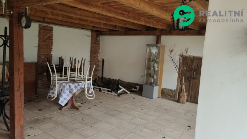 Nabízím prodej statku k rekonstrukci v Lazcích u Troubelic - obrázek č.9