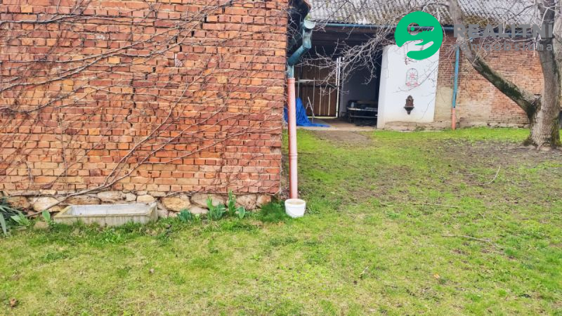 Nabízím prodej statku k rekonstrukci v Lazcích u Troubelic - obrázek č.10