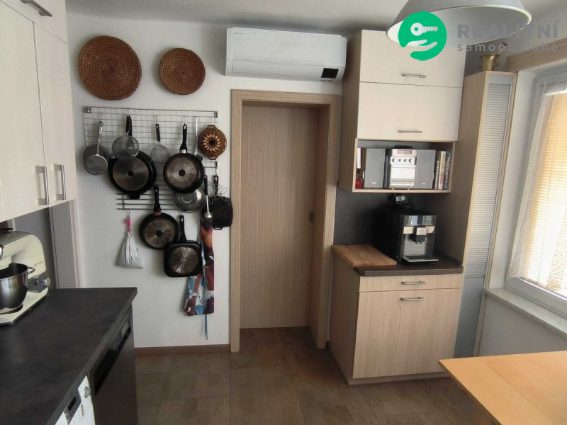 Prodej mezonetového bytu 5+1 se zahradou 230m2 - obrázek č.5