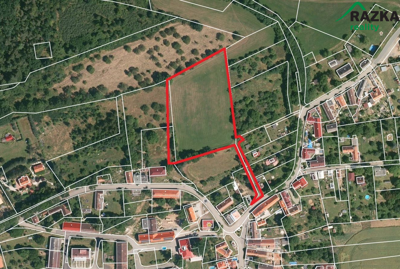 Stavební pozemek (9827 m2) Miloňovice, okr. Strakonice - titulní obrázek