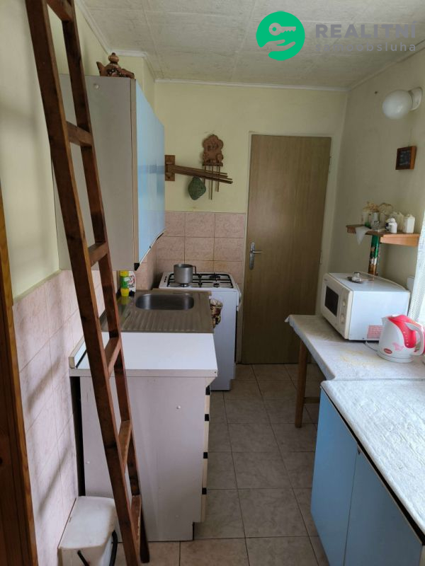 Chata 80 m², pozemek 403 m² Děpoltovice u K. Varů - obrázek č.8