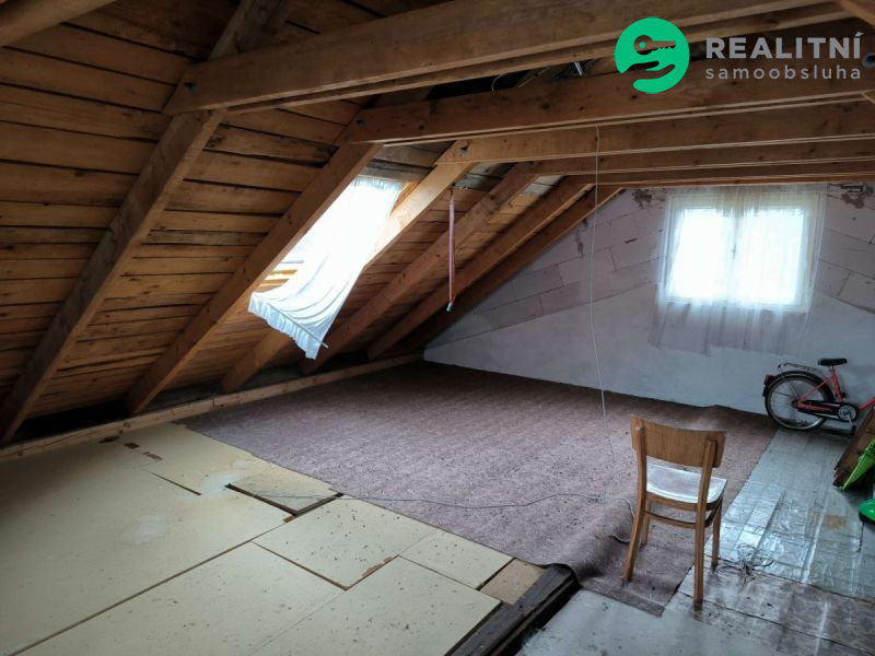 Chata 80 m², pozemek 403 m² Děpoltovice u K. Varů - obrázek č.14