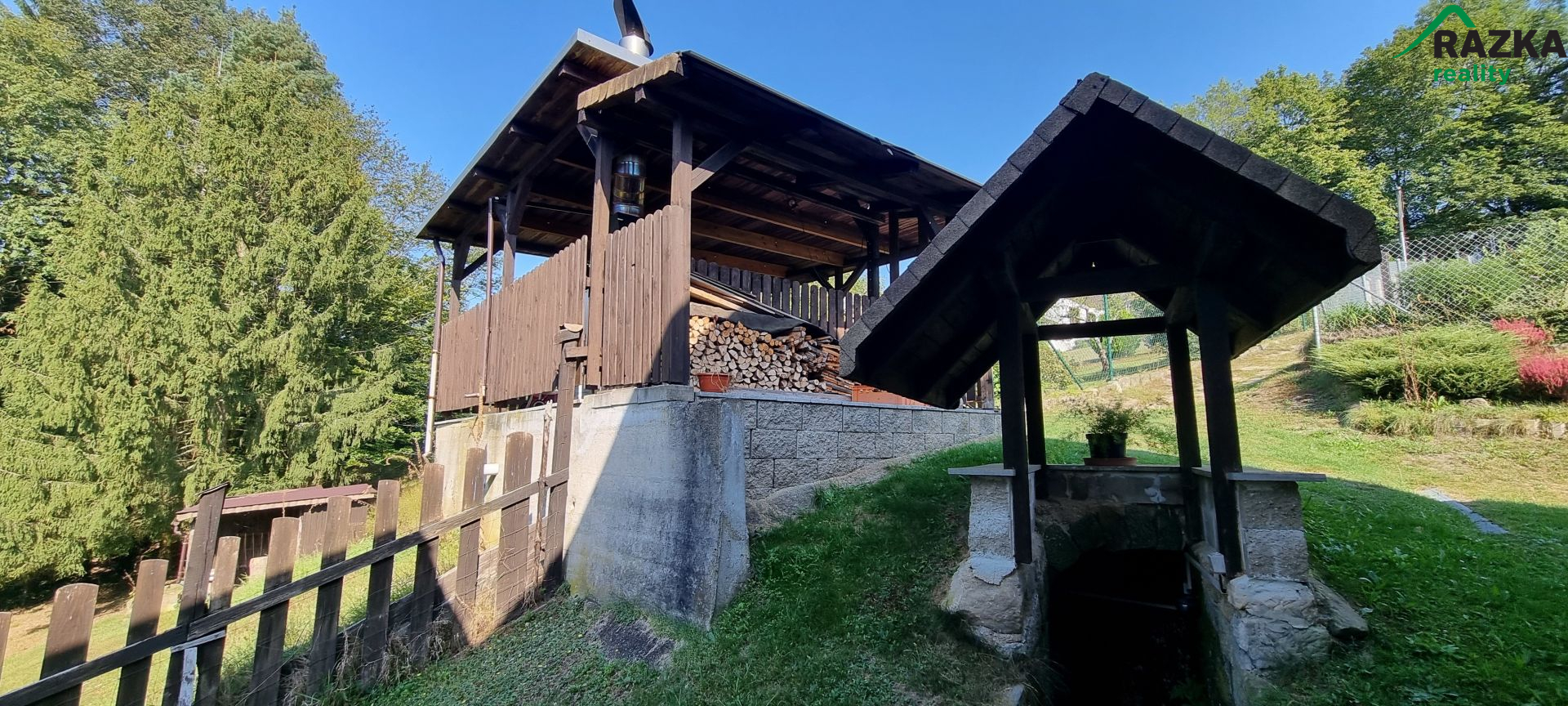 Rodinný dům v srdci Českého Švýcarska, bydlení i podnikání - obrázek č.11