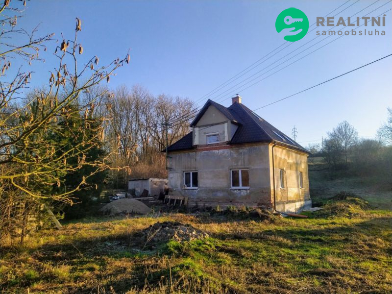 RD na samotě, pozemek 2400 m², garáž, kůlna - titulní obrázek