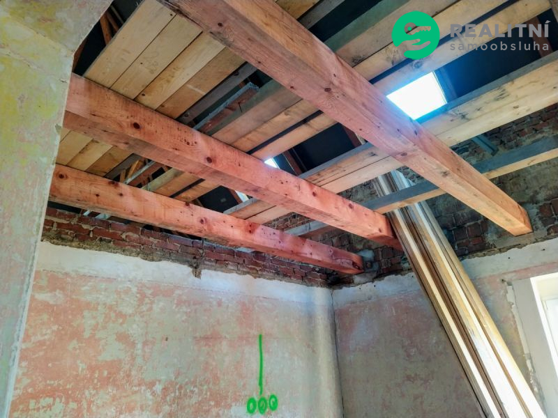 RD na samotě, pozemek 2400 m², garáž, kůlna - obrázek č.9