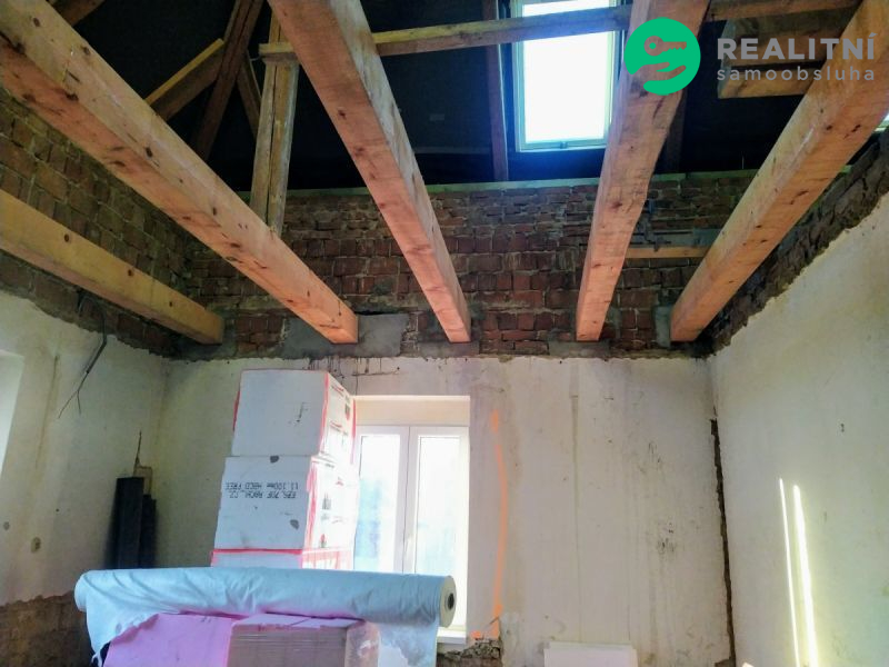 RD na samotě, pozemek 2400 m², garáž, kůlna - obrázek č.10
