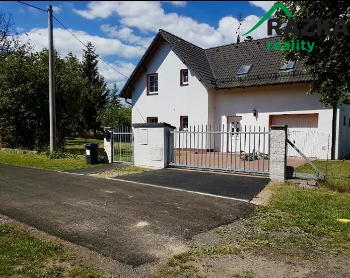 Prodej rodinného domu - Drmoul - obrázek č.2
