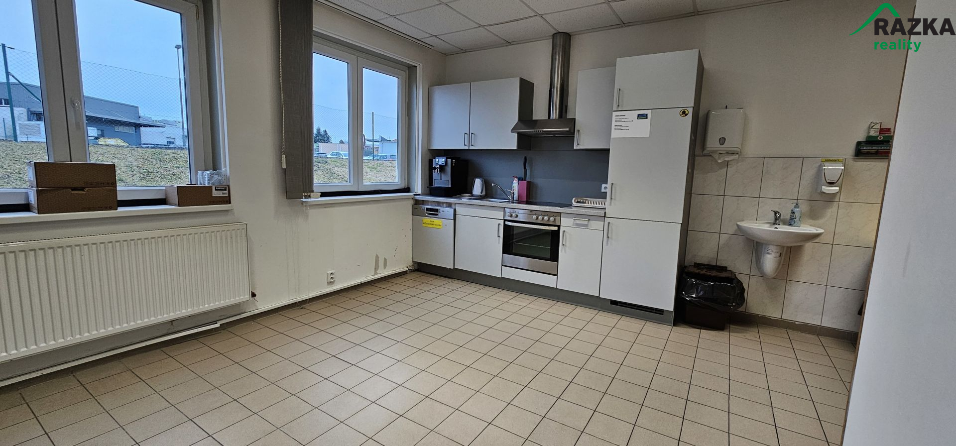 Výrobní areál (6 101 m2) Planá, ul. Průmyslová - obrázek č.27
