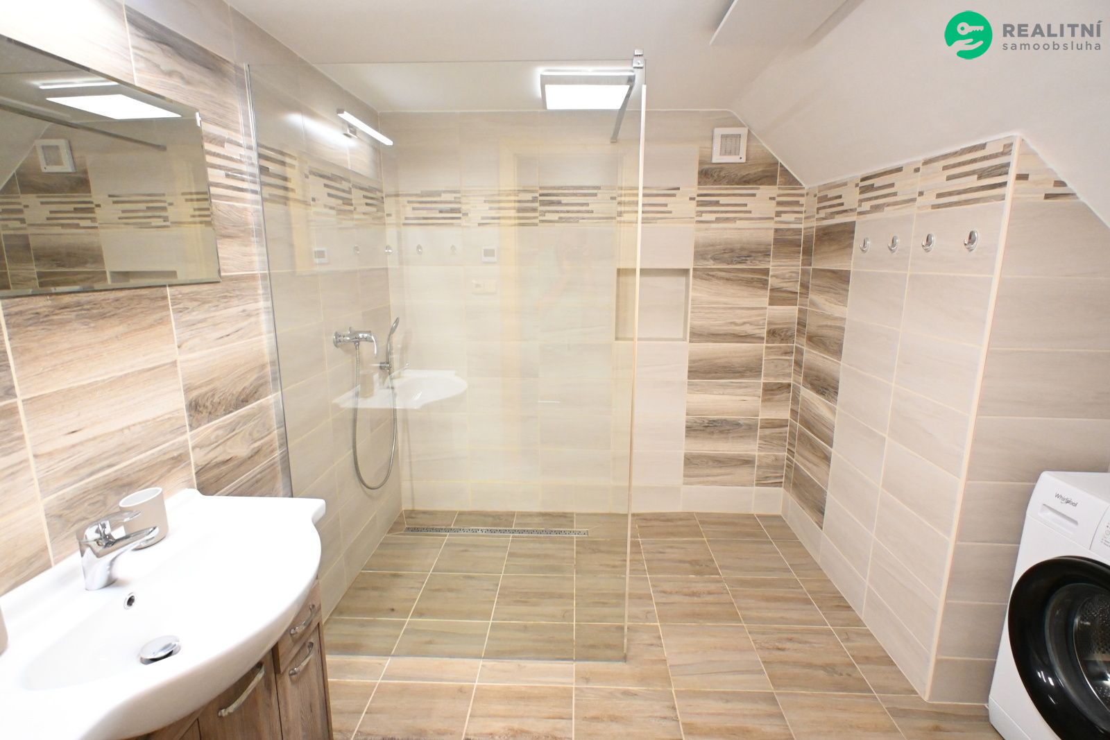 Prodej rodinného domu 142 m2, pozemek 818 m2. - obrázek č.4