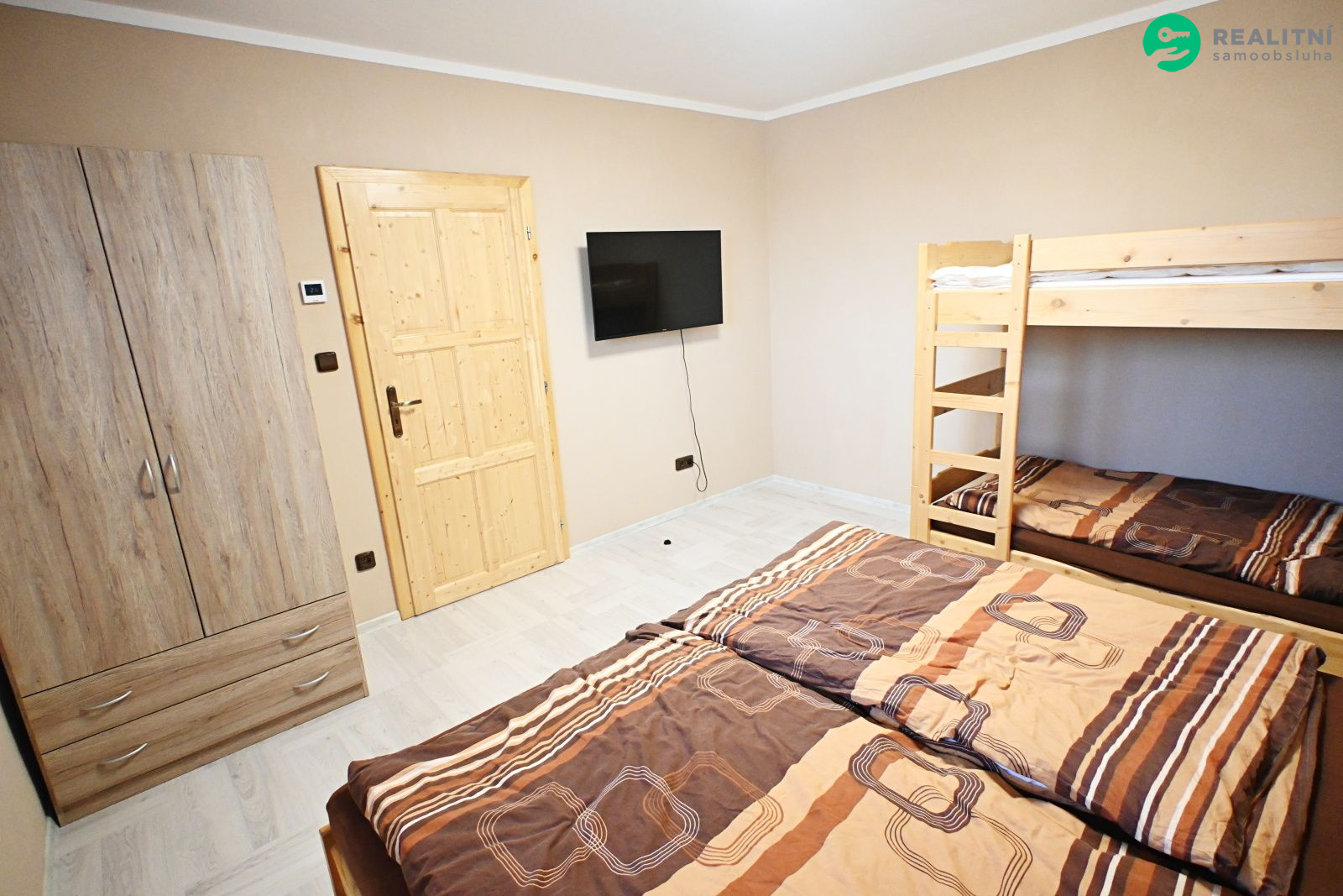 Prodej rodinného domu 142 m2, pozemek 818 m2. - obrázek č.5