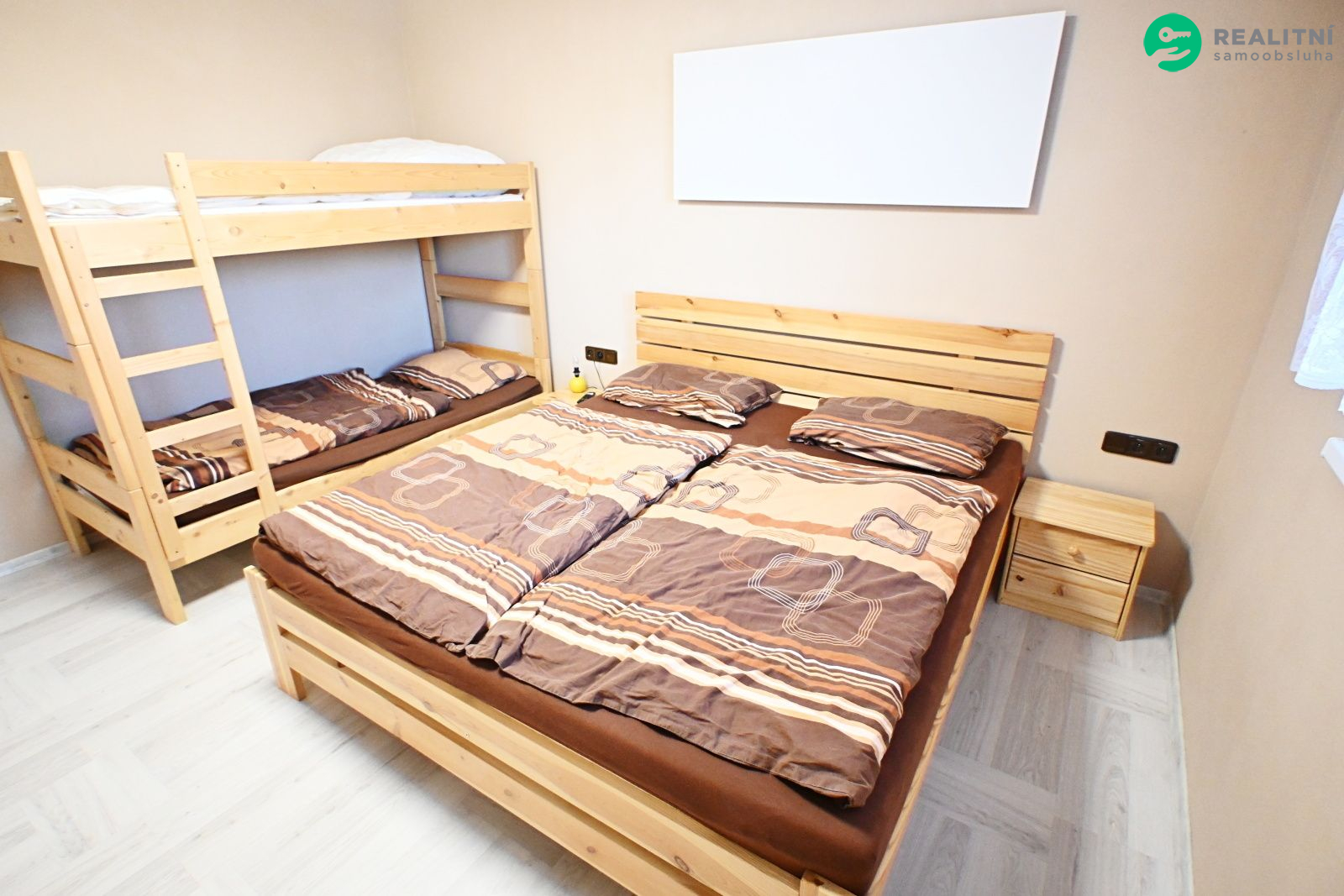 Prodej rodinného domu 142 m2, pozemek 818 m2. - obrázek č.9