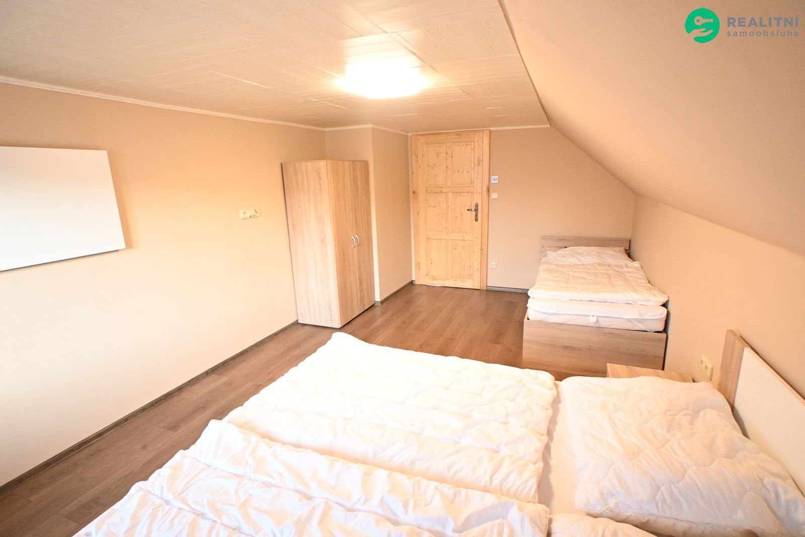 Prodej rodinného domu 142 m2, pozemek 818 m2. - obrázek č.22