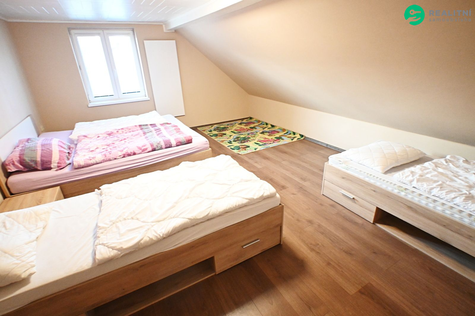 Prodej rodinného domu 142 m2, pozemek 818 m2. - obrázek č.23