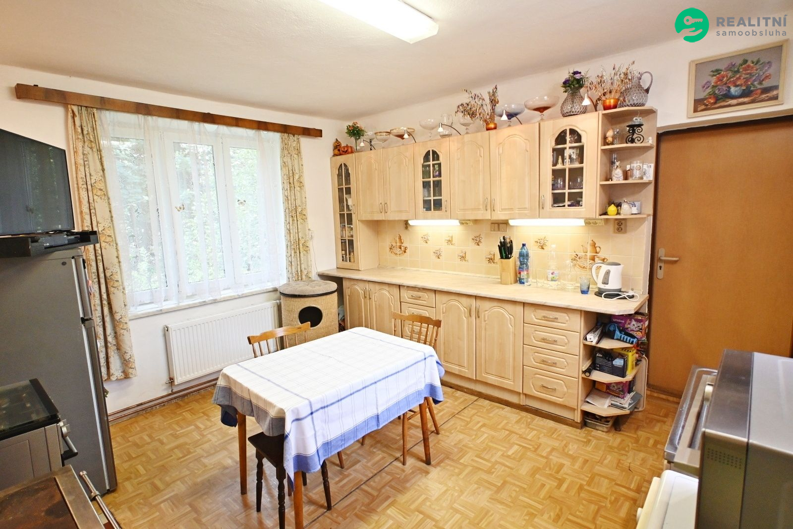 Prodej rodinného domu 172 m2, pozemek 3 735 m2 - obrázek č.4