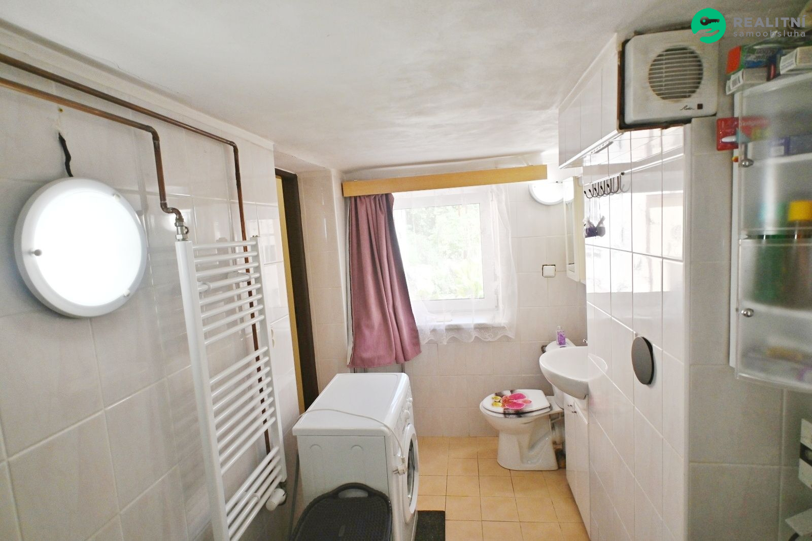 Prodej rodinného domu 172 m2, pozemek 3 735 m2 - obrázek č.6