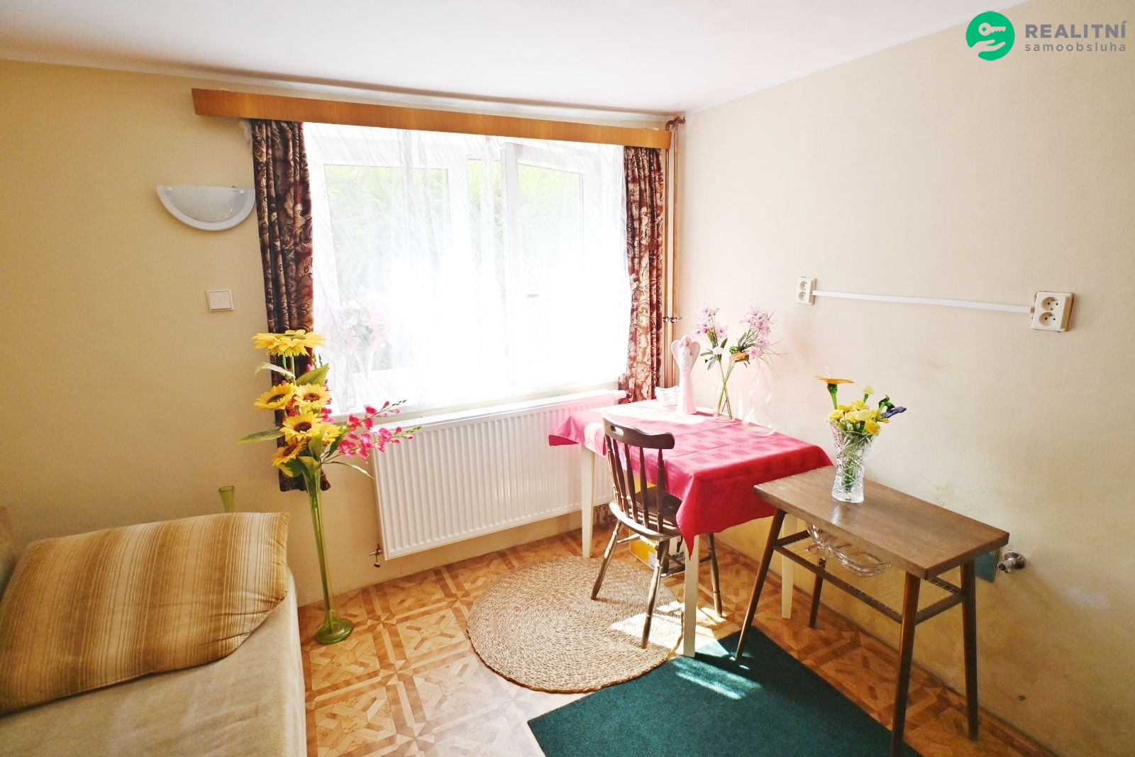 Prodej rodinného domu 172 m2, pozemek 3 735 m2 - obrázek č.23