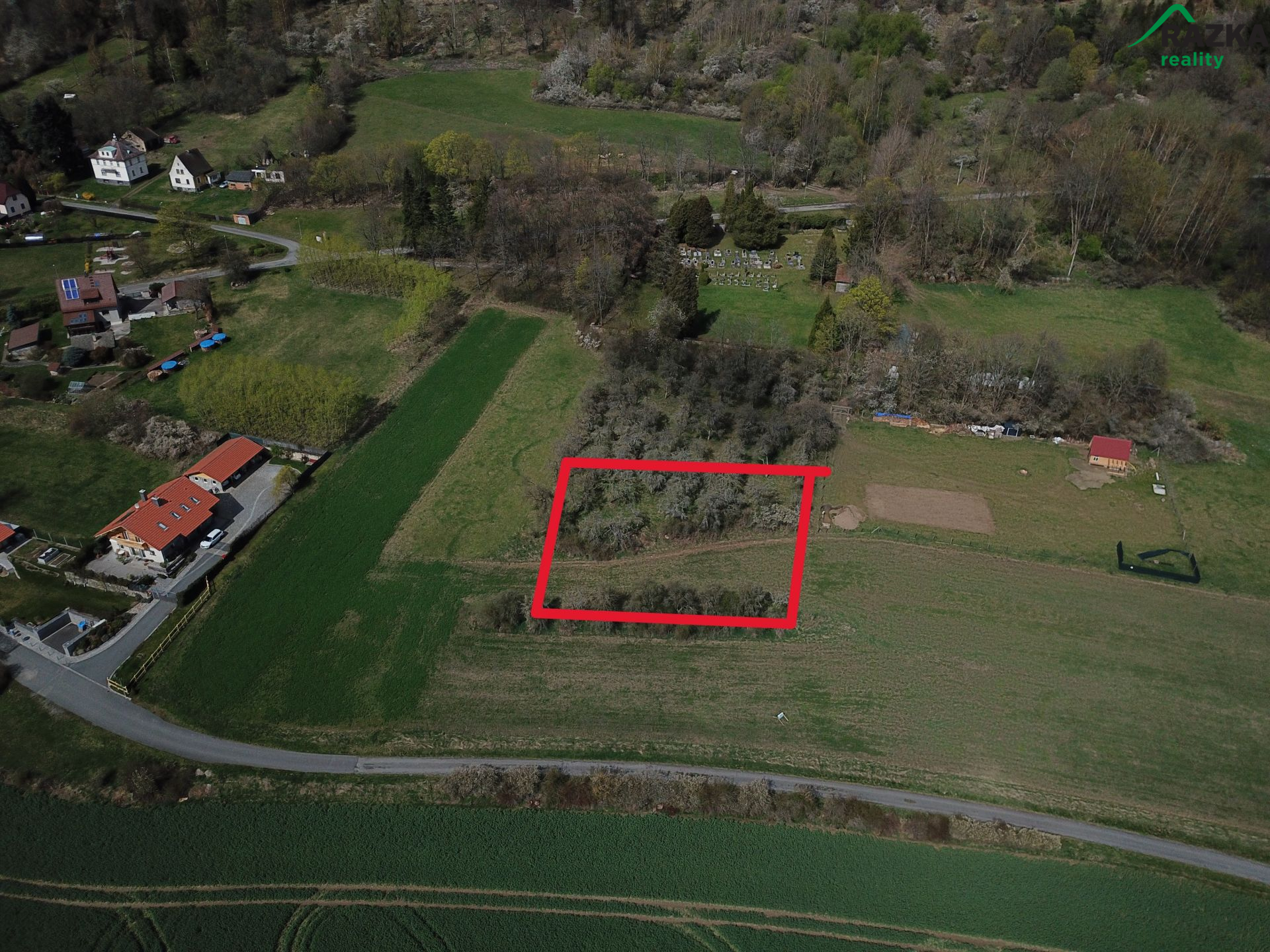 Prodej stavebního pozemku Okrouhlé Hradiště - obrázek č.5