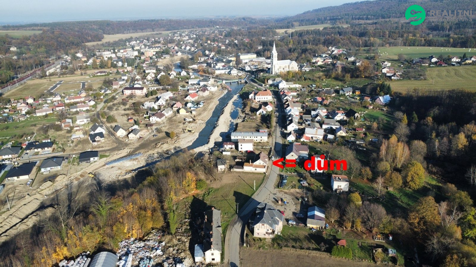 Prodej poloviny rodinného domu, 118 m² - obrázek č.30