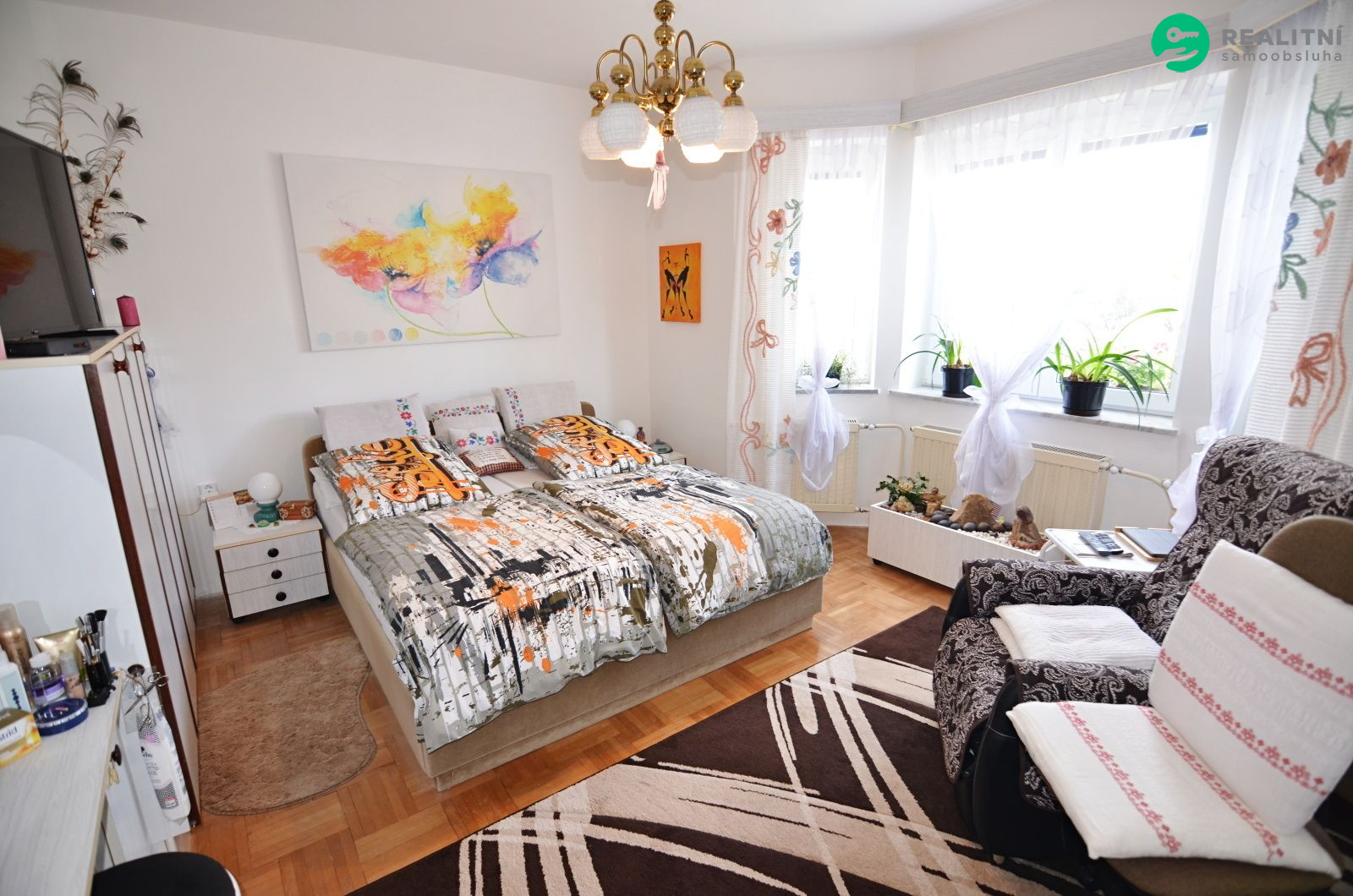Prodej rodinného domu, 300 m², pozemek 922 m². - obrázek č.14