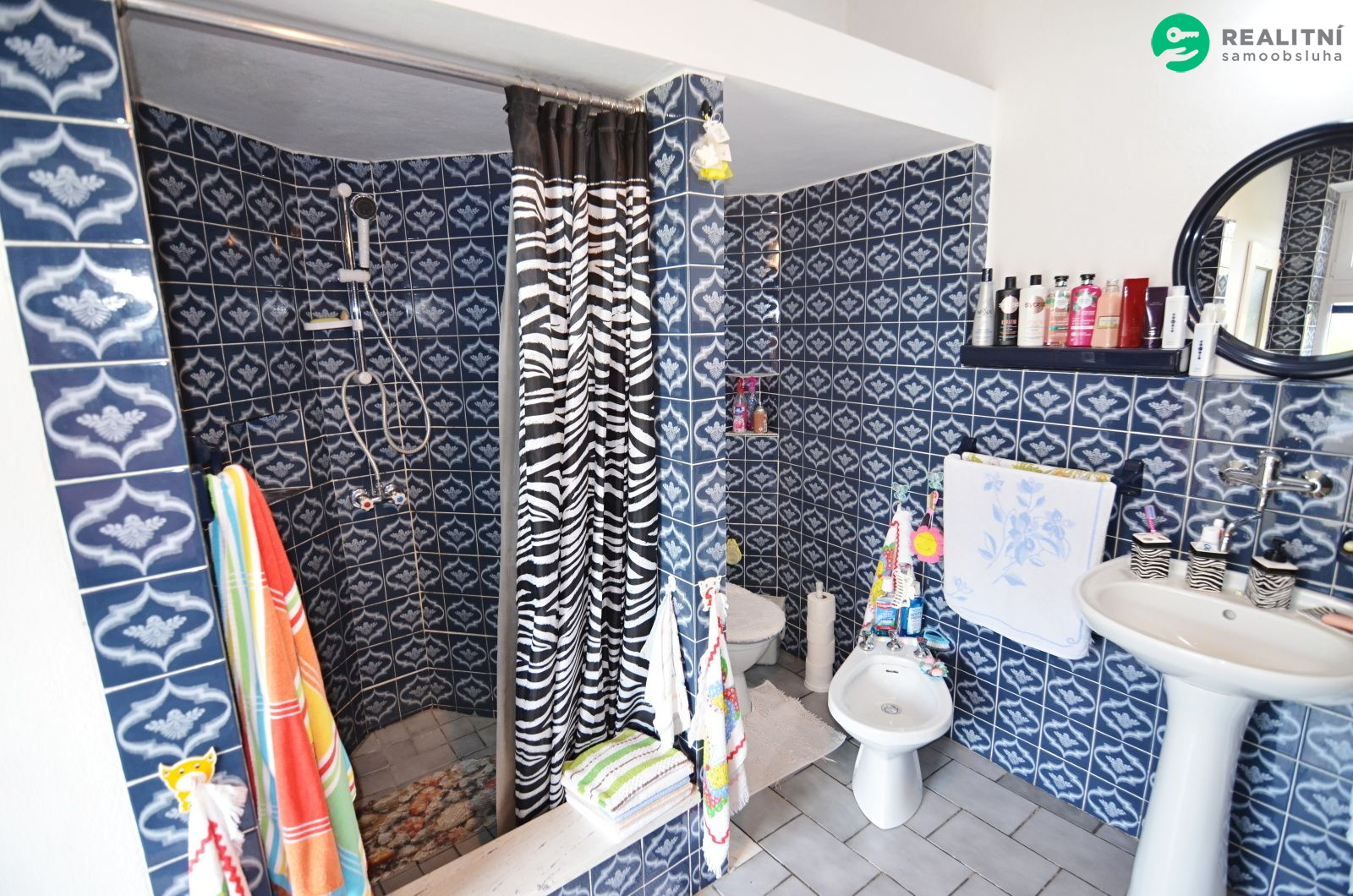 Prodej rodinného domu, 300 m², pozemek 922 m². - obrázek č.16