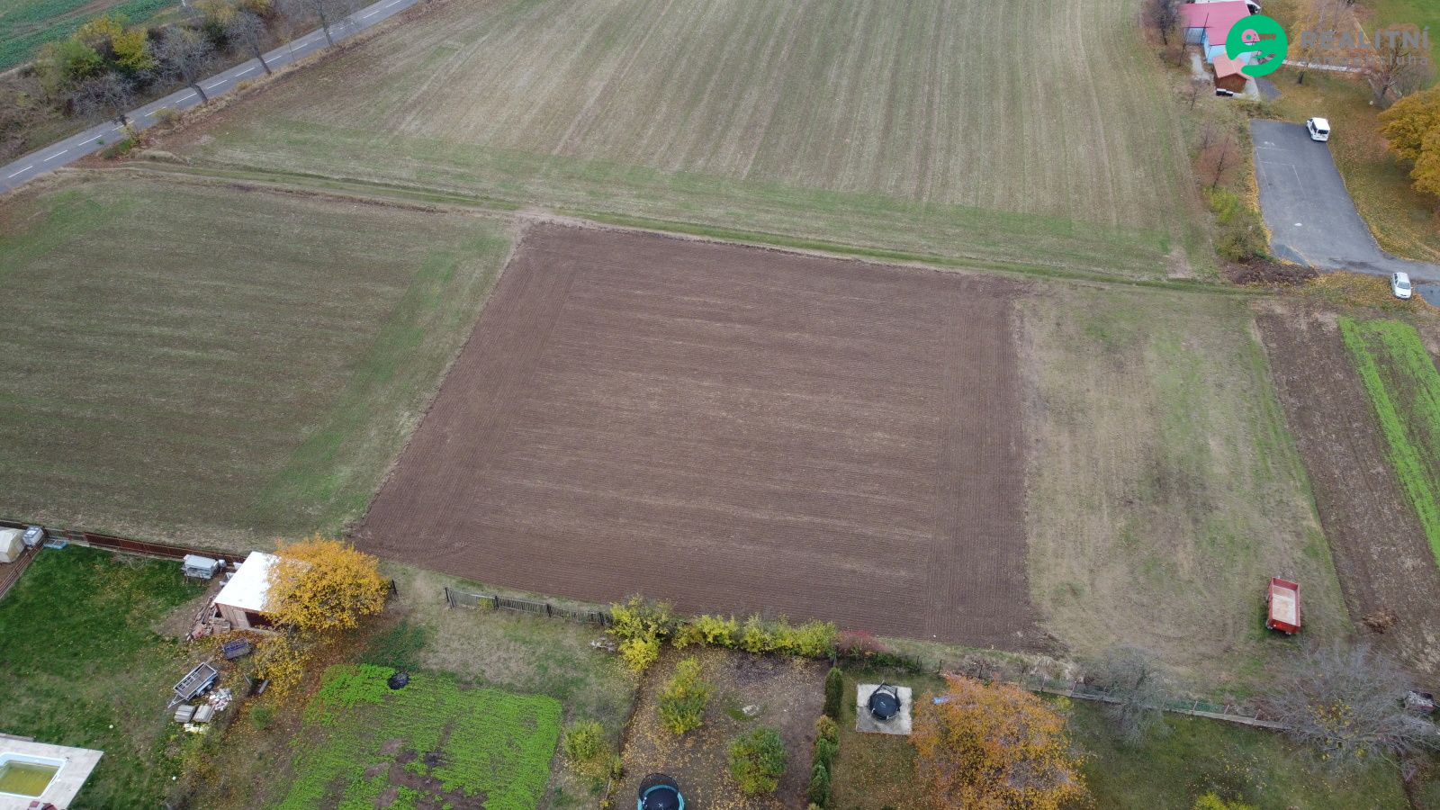 Prodej stavebního pozemku 1.374 m² Tuchořice. - obrázek č.9