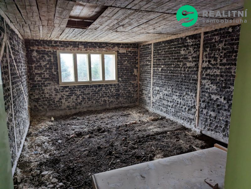 Dům k rekonstrukci Vysoké nad Jizerou - obrázek č.12