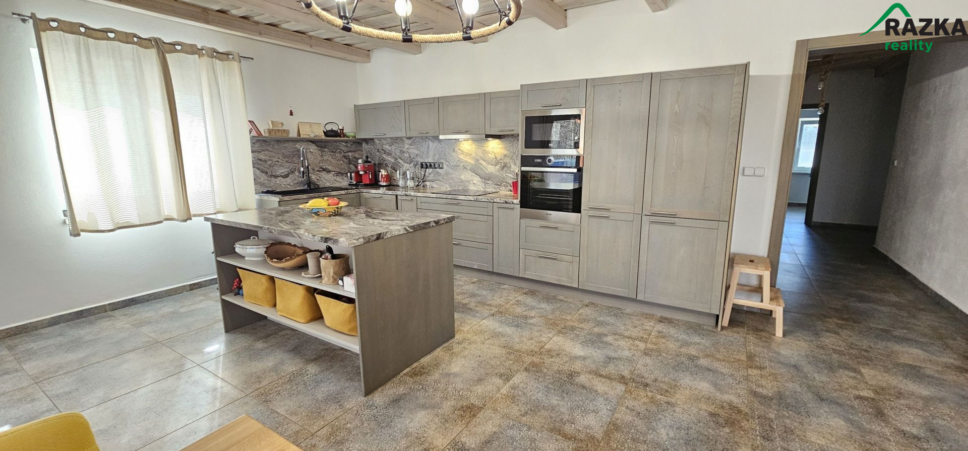Novostavba RD 4+KK (200 m2) se zahradou 927 m2 Nedražice - obrázek č.5
