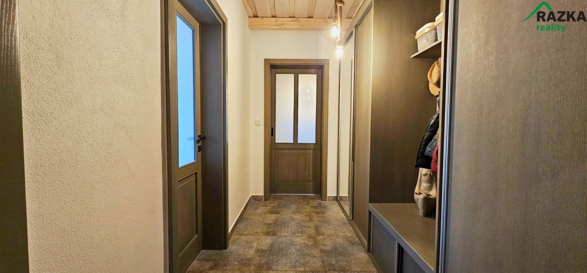 Novostavba RD 4+KK (200 m2) se zahradou 927 m2 Nedražice - obrázek č.11