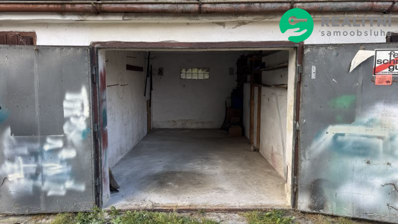 Garáž 19m2 Český Krumlov Plešivec - obrázek č.2