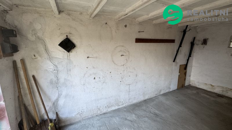 Garáž 19m2 Český Krumlov Plešivec - obrázek č.4