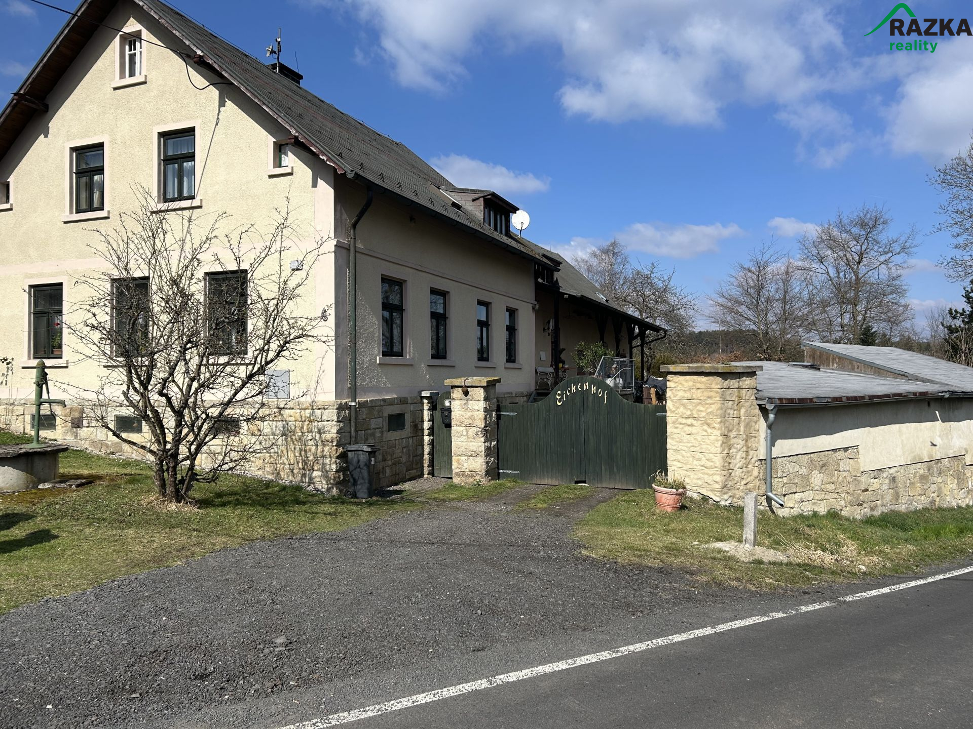 Prodej rekreační chalupy v obci Zahrádka - obrázek č.2