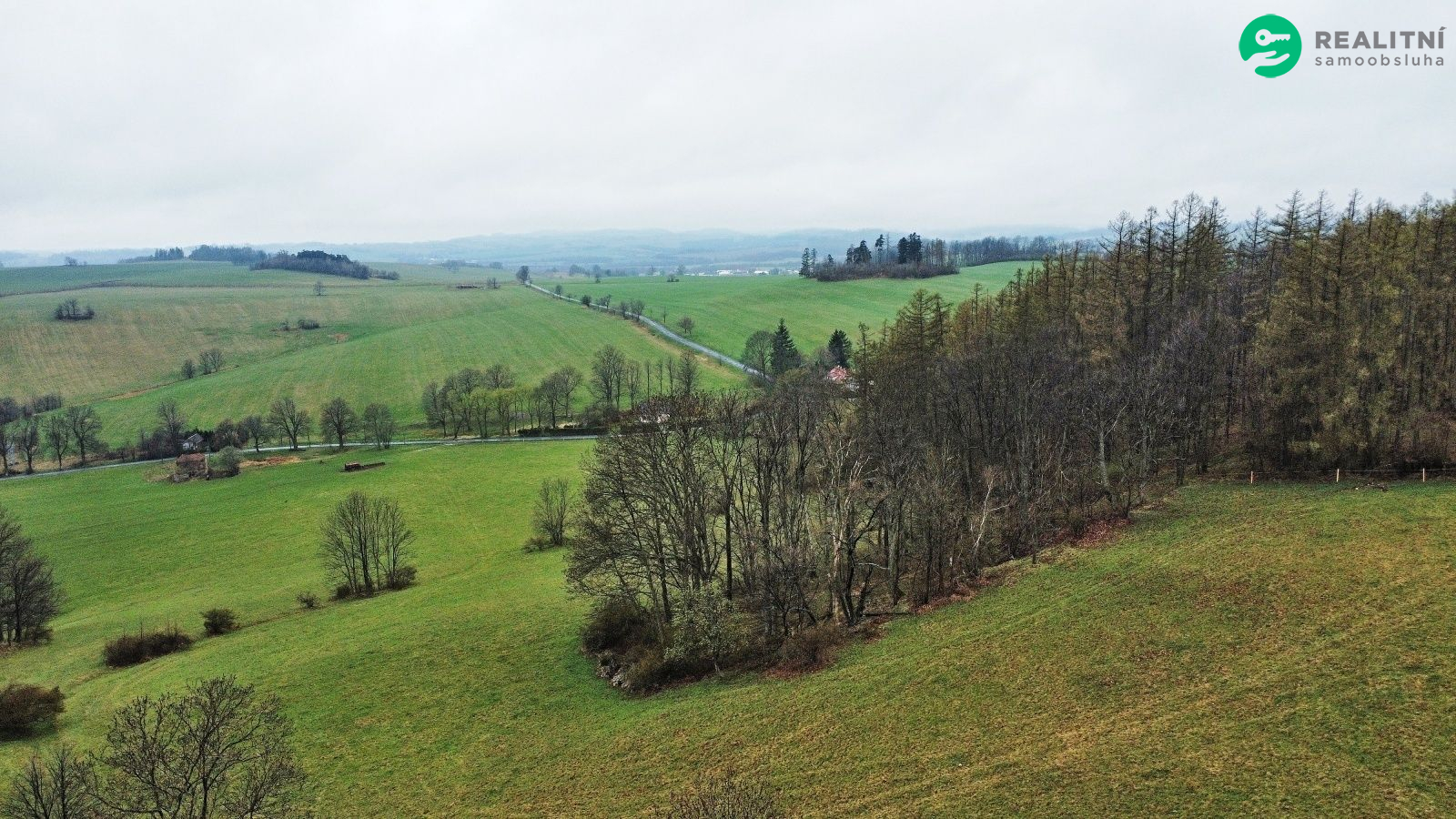 Prodej stavebního pozemku 1 717 m² - obrázek č.7