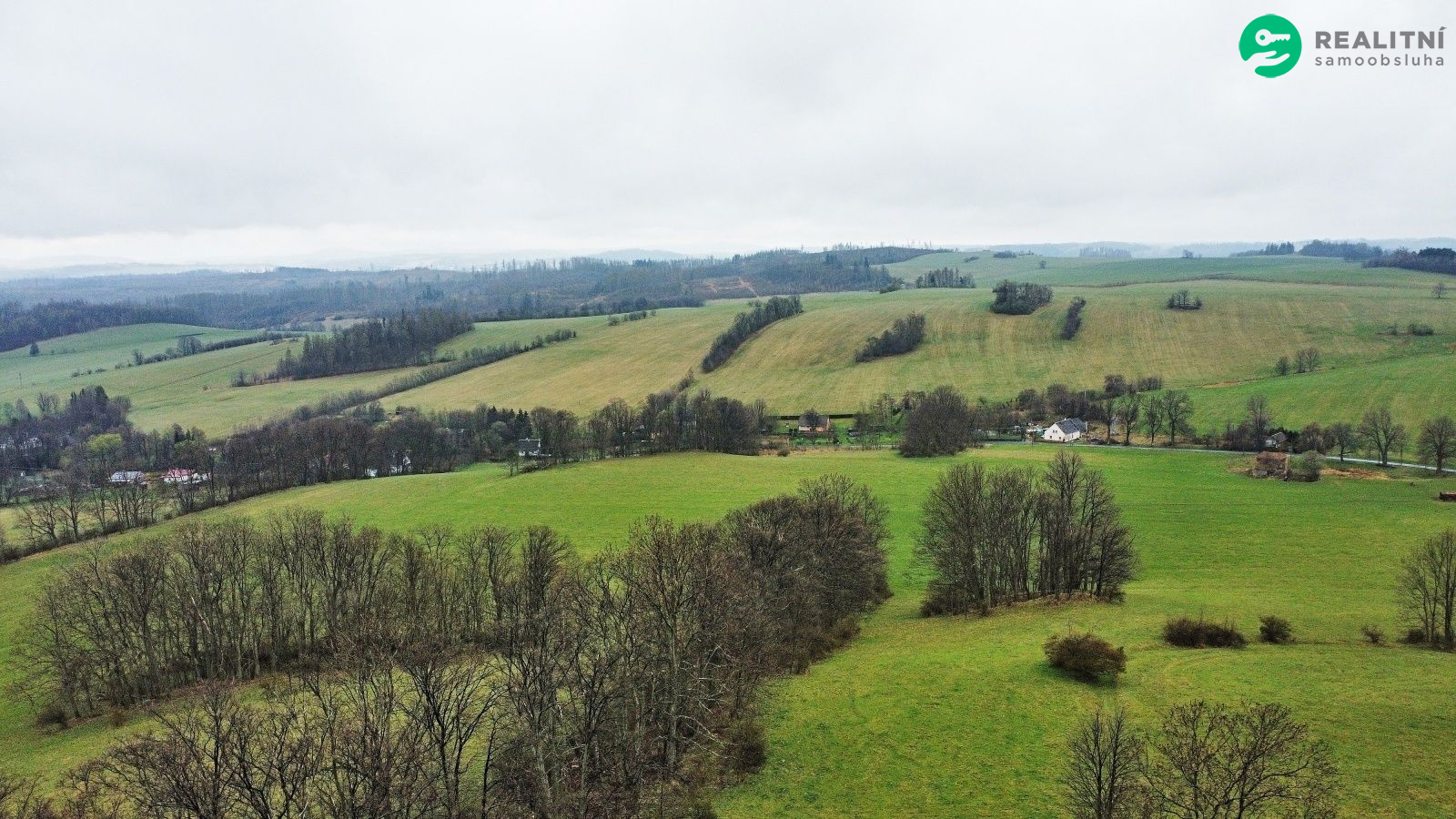 Prodej stavebního pozemku 1 717 m² - obrázek č.9