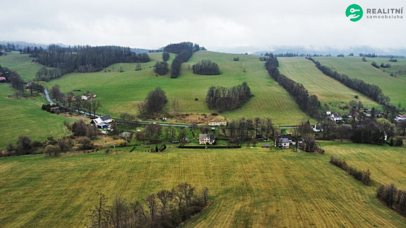 Prodej stavebního pozemku 1 717 m² - obrázek č.12