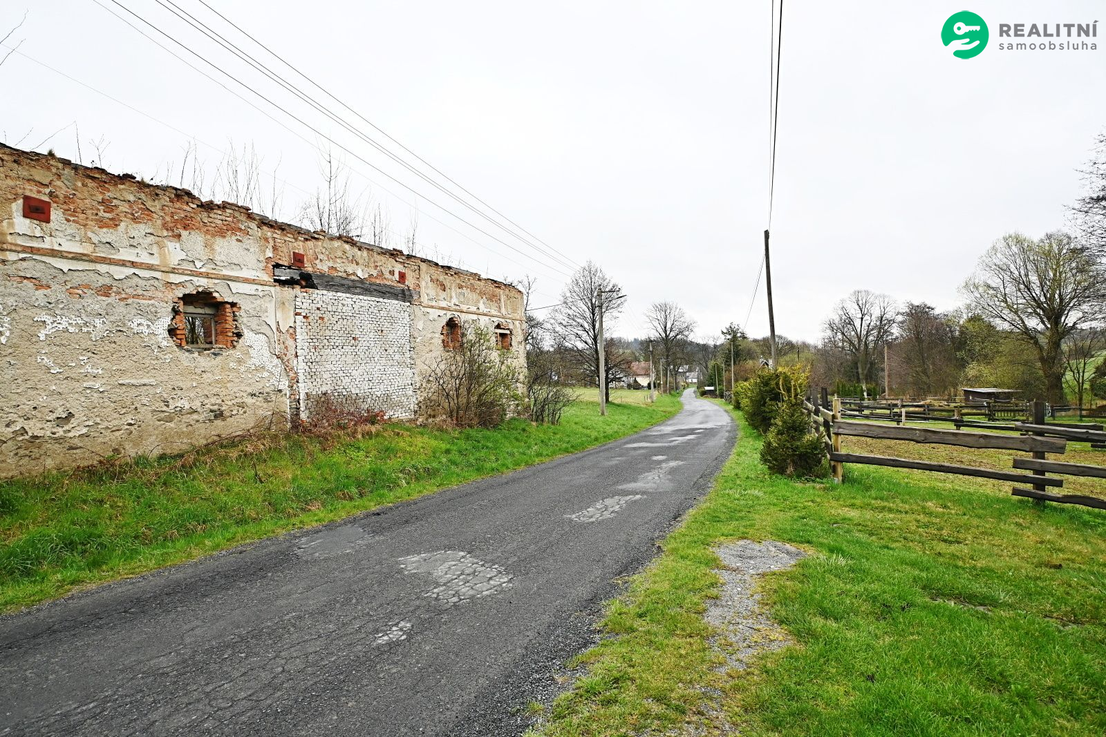 Prodej stavebního pozemku 1 717 m² - obrázek č.19