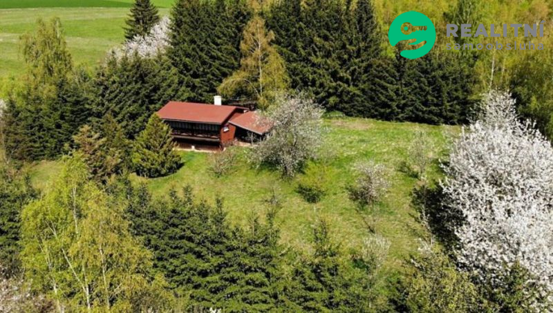 Chata s pozemkem 2619m2 a možností stavby RD - obrázek č.15