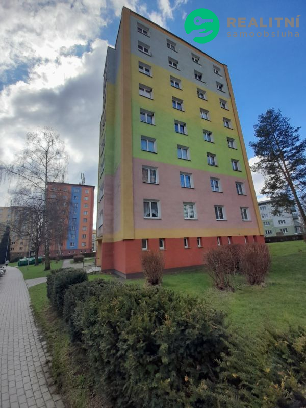 Prodám 3+1 v Nové Roli u Karlových Varů - titulní obrázek