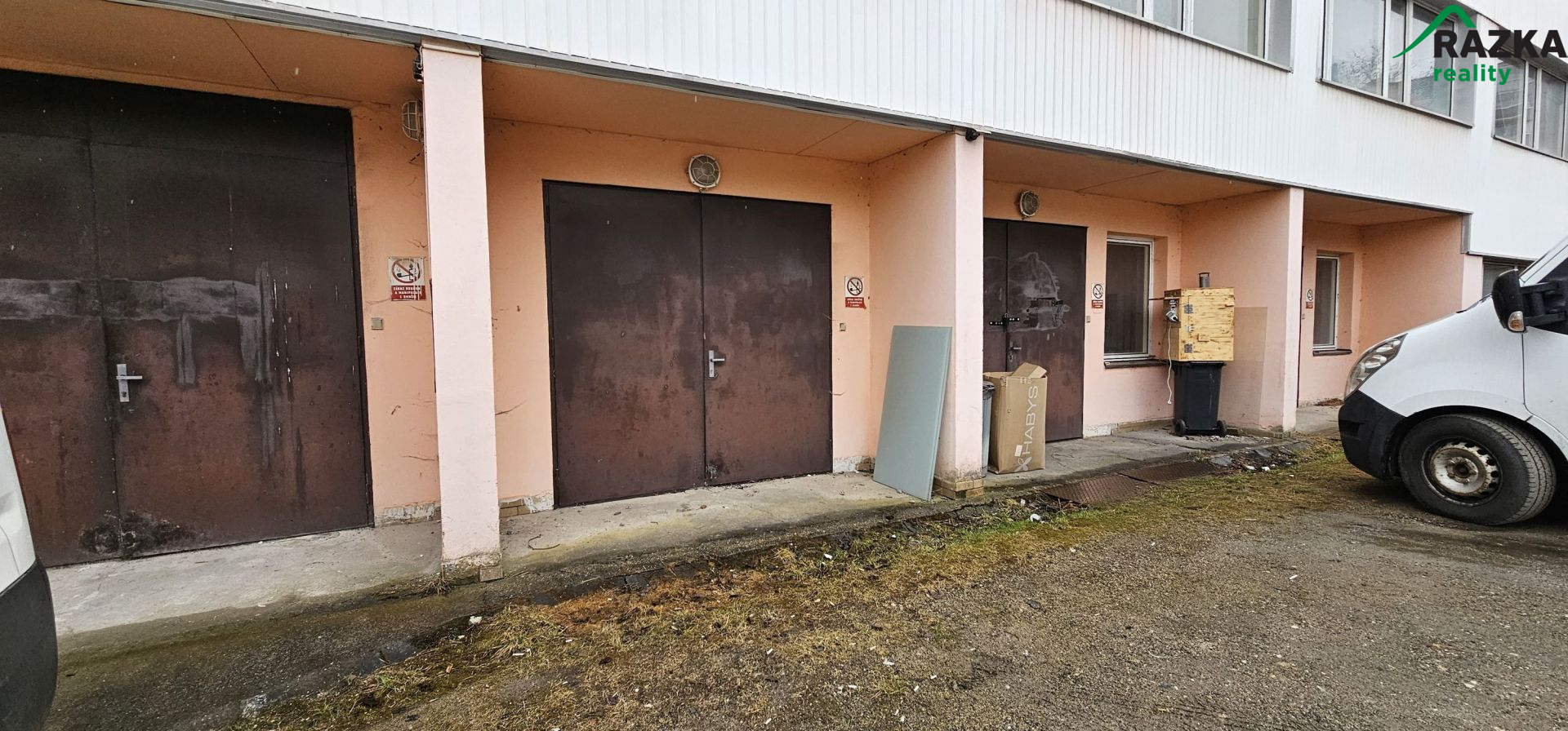 Garáž (31m2) Tachov, ul. Luční - titulní obrázek