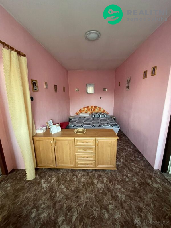 Prodej prostorného bytu 3+1( 92 m2 ) s garáží – Dubá - titulní obrázek